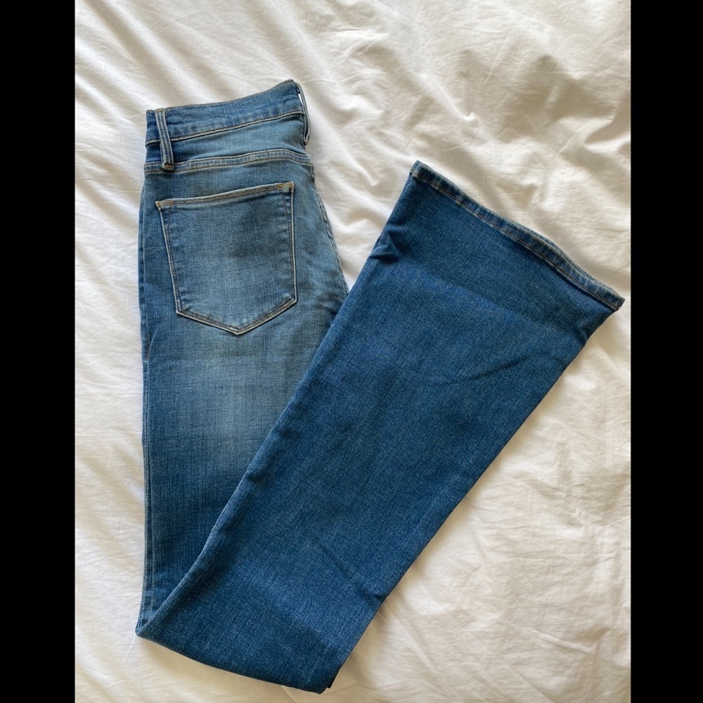 Frame Le High Flare Jeans sz 28